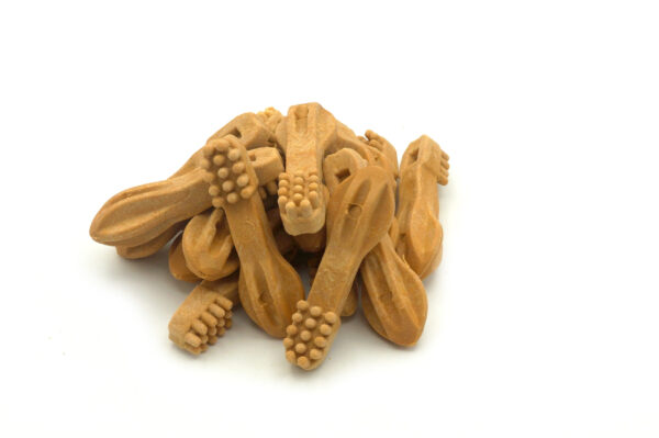 3f8c82959486042fddc2e4188b8ecf84.jpg MASTER DOG Szczoteczka o smaku kurczaka 500G