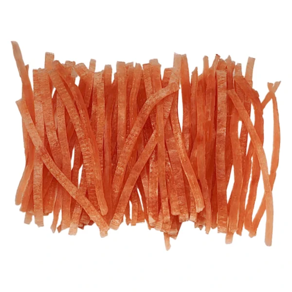 HAPPY SNACKY MIĘKKIE PASKI Z KURCZAKA 500G – zbliżenie produktu HAPPY SNACKY MIĘKKIE PASKI Z KURCZAKA 500G – zbliżenie na białym tle