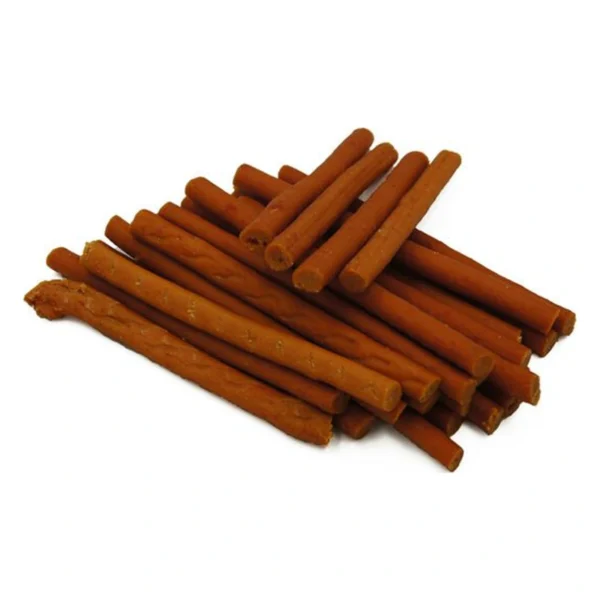 Healthy Kabanos z królika 500g / Przysmak dla psa – zbliżenie na białym tle