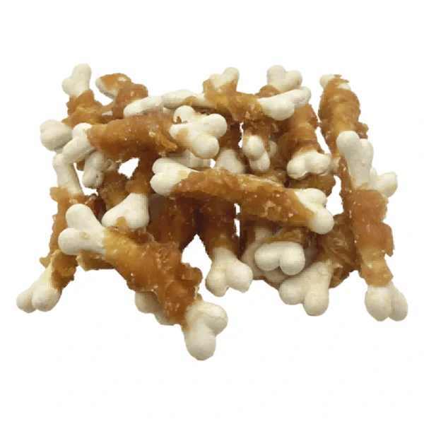 UNIQ PETS dog snacks 500g Wapniowe kostki z kurczakiem – zbliżenie produktu UNIQ PETS dog snacks 500g Wapniowe kostki z kurczakiem – zbliżenie na białym tle