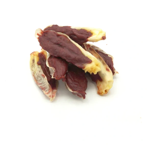MASTER DOG Uszy królicze z jagnięciną 500g Przysmak dla psa – zbliżenie produktu MASTER DOG Uszy królicze z jagnięciną 500g Przysmak dla psa – zbliżenie na białym tle