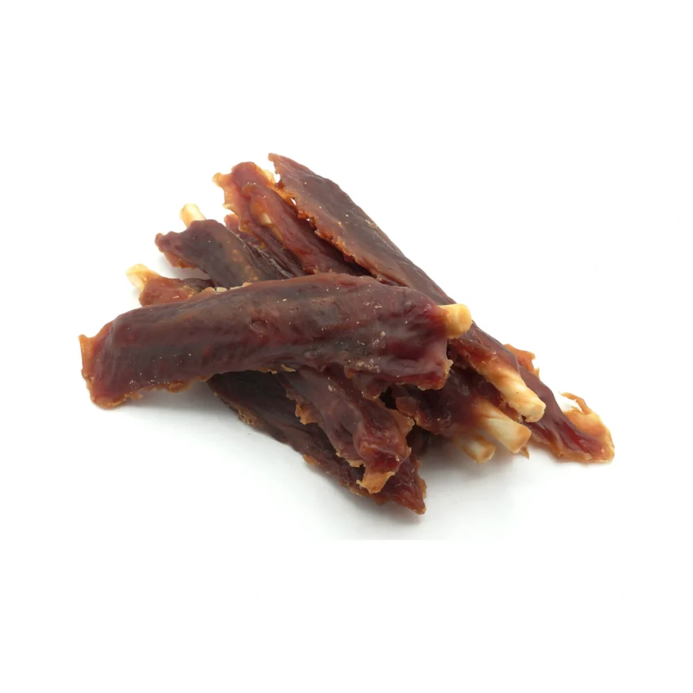 MASTER DOG Filet z kaczki na pałeczce 500g Przysmak dla psa – zdjęcie na białym tle